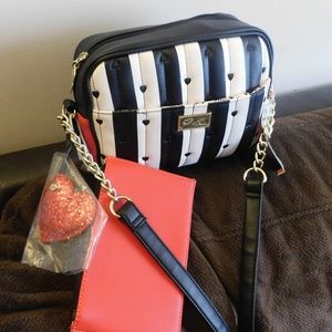 Women’s BETSEY JOHNSON Crossbody Purse Handbag